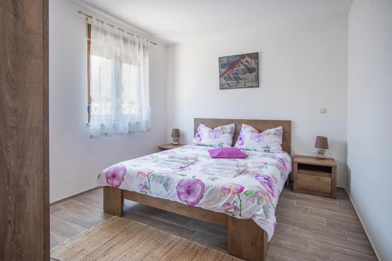 Villa Dijana East Linardići